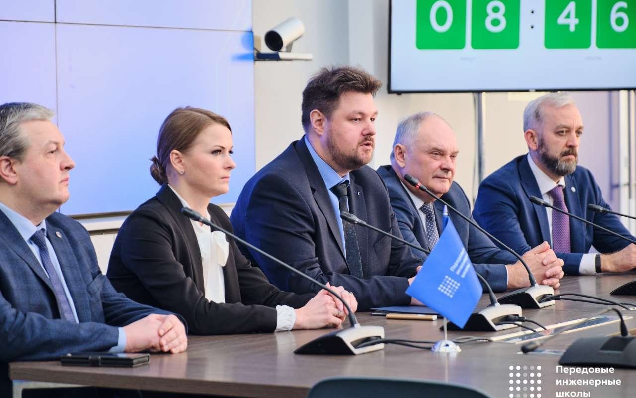 Передовая инженерная школа ЛЭТИ усилила свои позиции по итогам рассмотрения в Минобрнауки России результатов работы за год