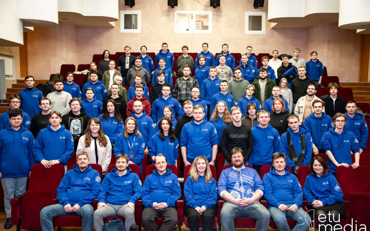 «Инженерный подход будущего»: в ПИШ ЛЭТИ прошла проектно-аналитическая сессия по трансдисциплинарному мышлению